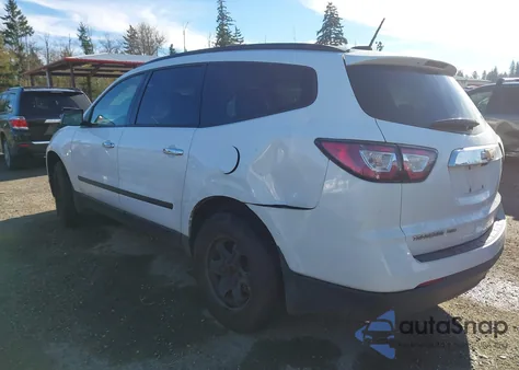2017 Chevrolet Traverse Ls z USA, uszkodzony, nr VIN 1GNKVFED3HJ297867